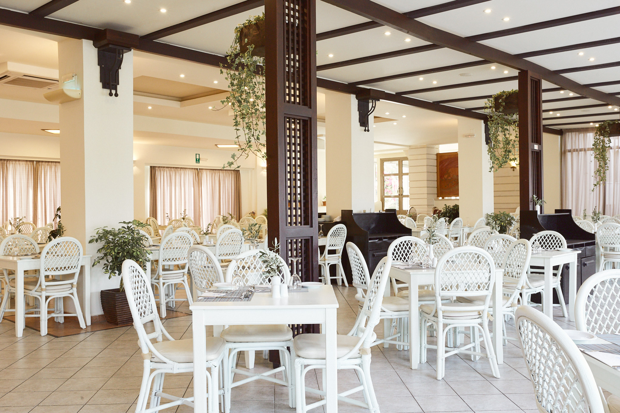 SANTA MARINA BEACH RESORT GIANNOULIS HOTELS