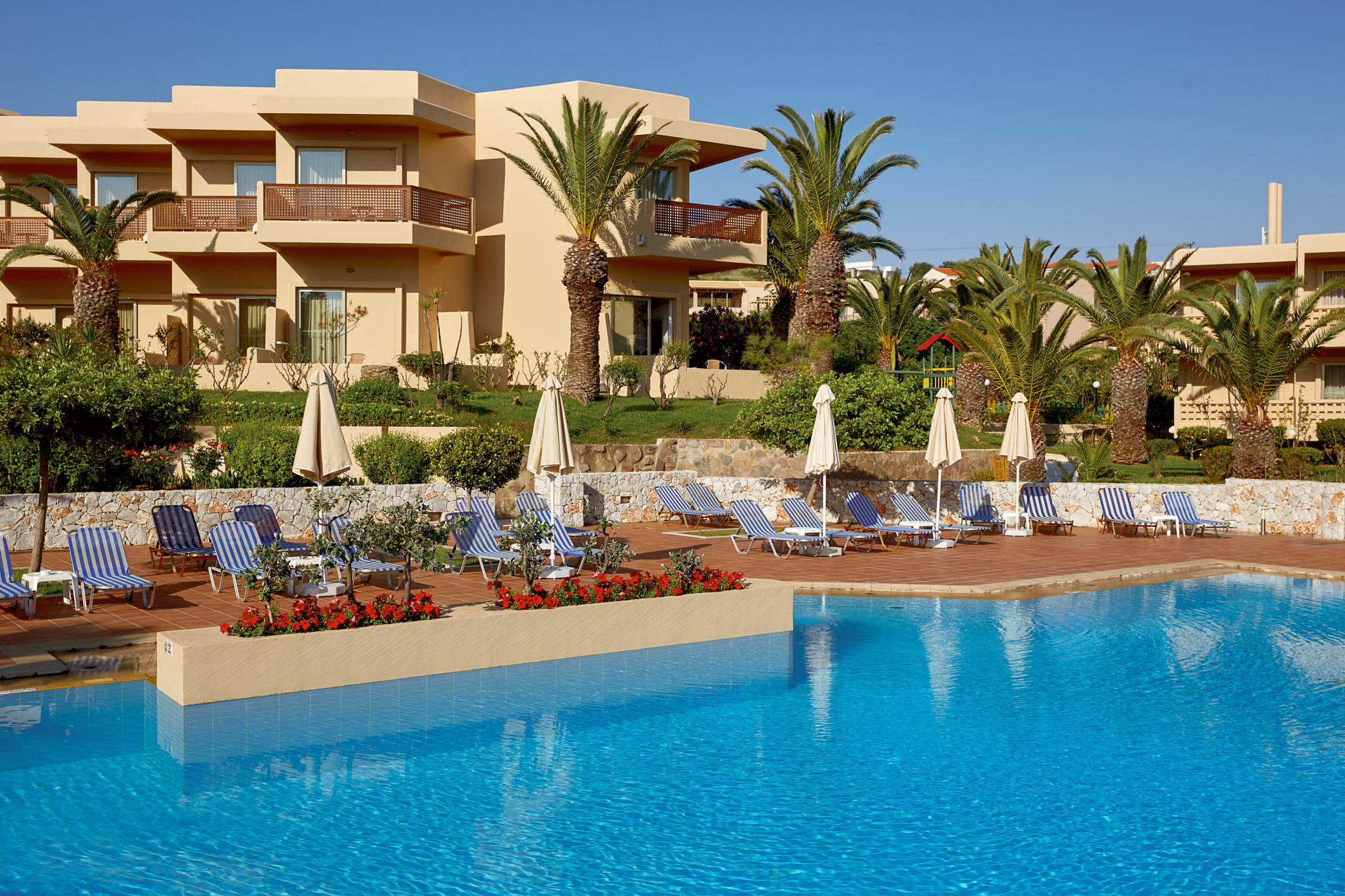 SANTA MARINA BEACH RESORT GIANNOULIS HOTELS