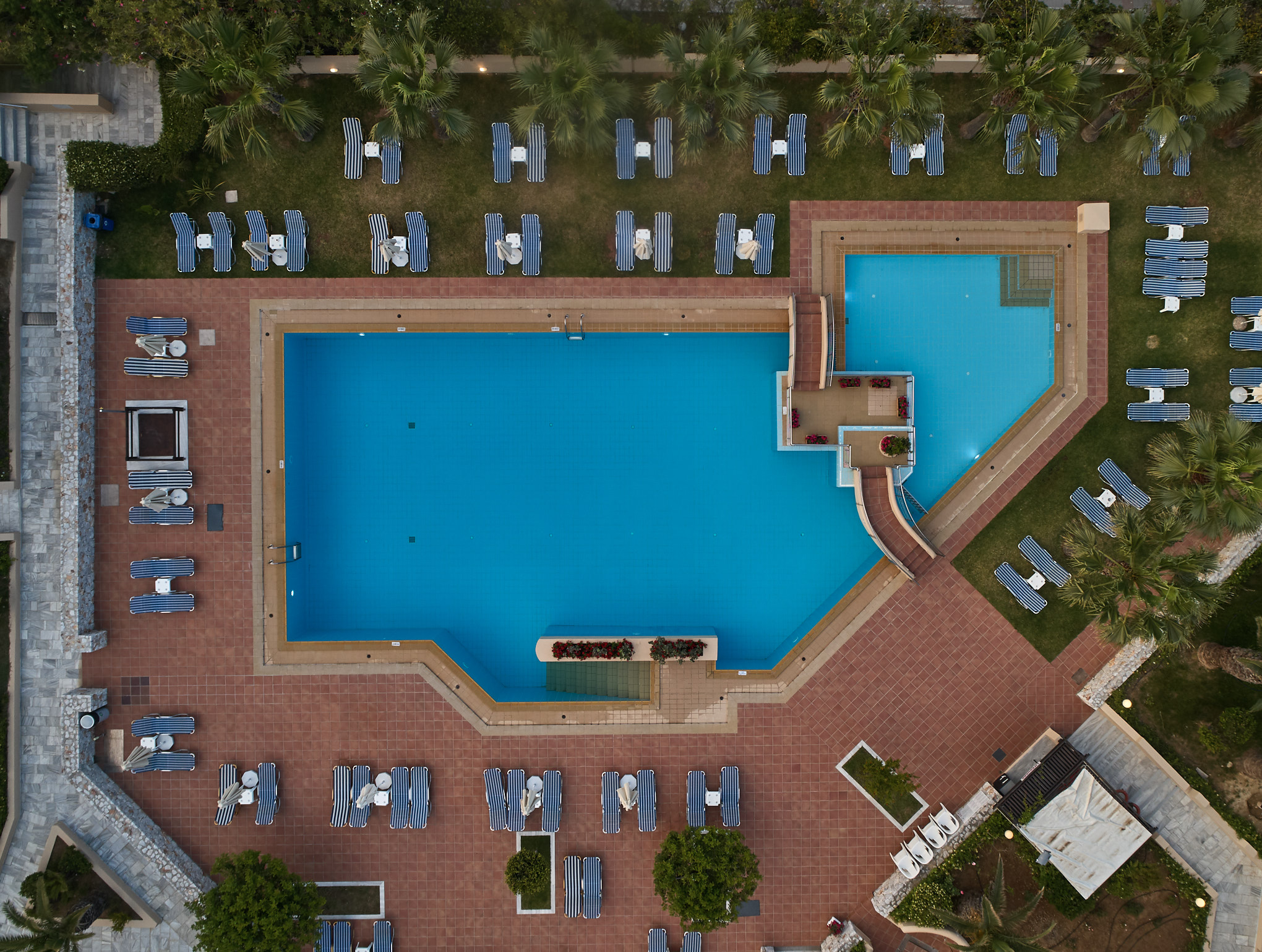 SANTA MARINA BEACH RESORT GIANNOULIS HOTELS