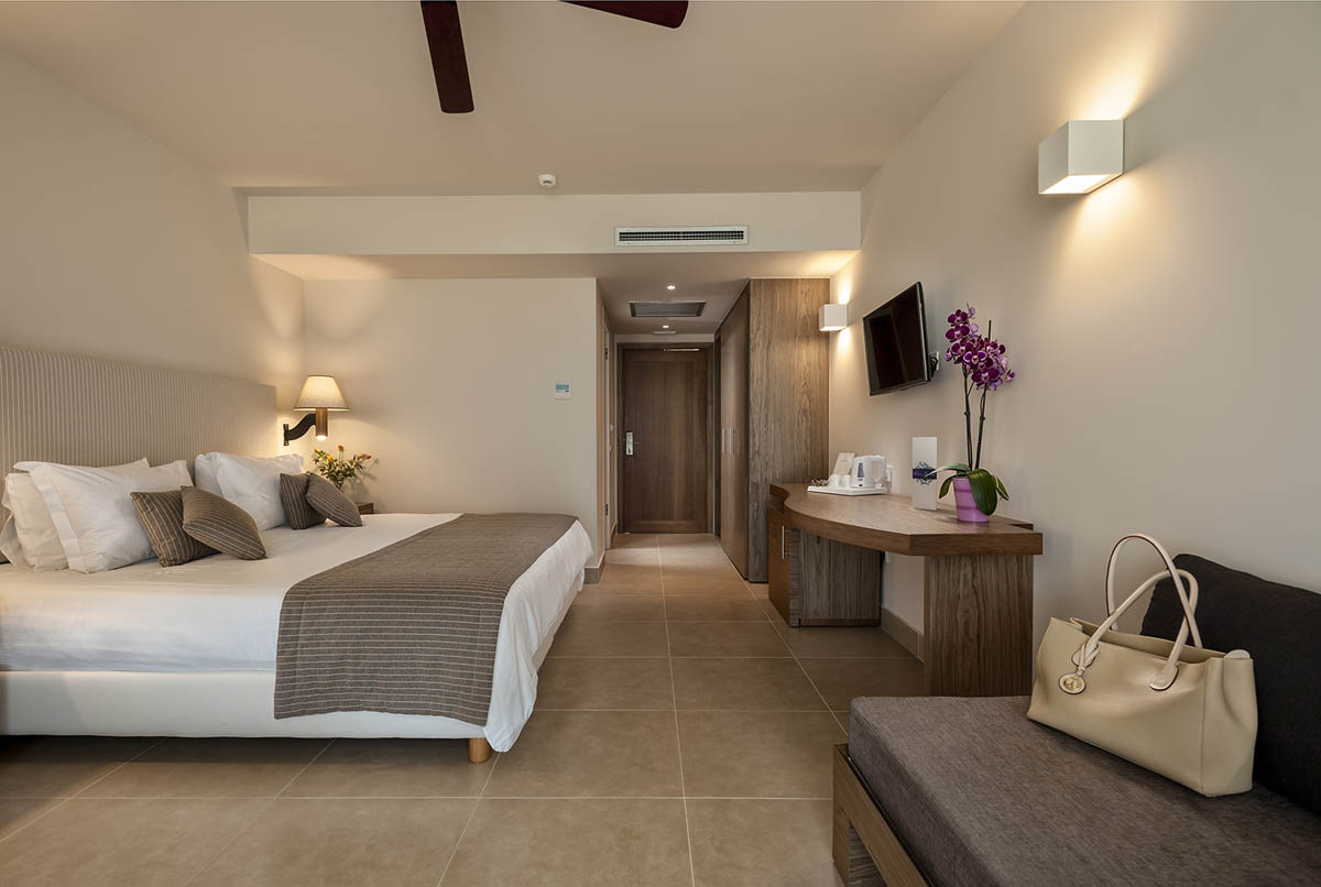 SANTA MARINA BEACH RESORT GIANNOULIS HOTELS