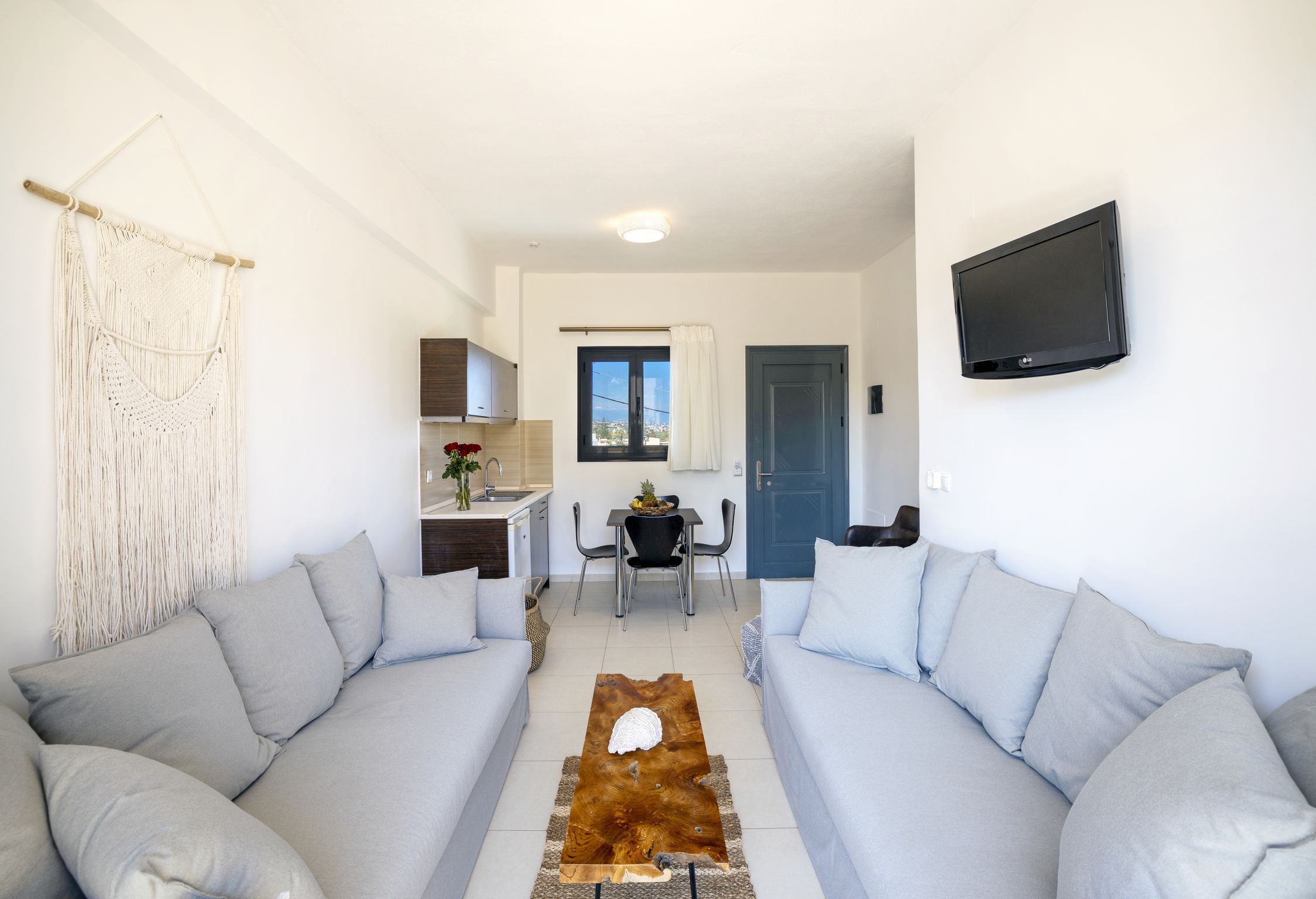 La Stella Suites