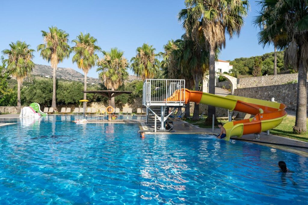 ALMYRIDA VILLAGE & WATERPARK (EX. ALMYRIDA BAY)