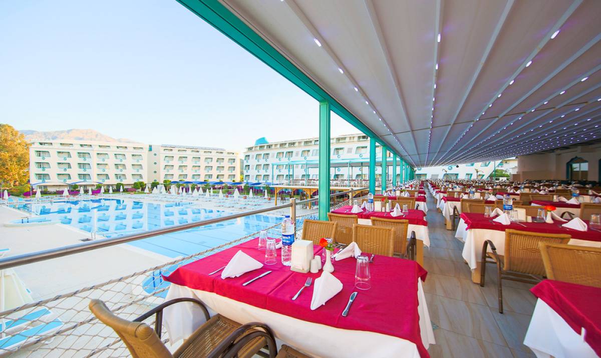 Daima Biz Resort Hotel