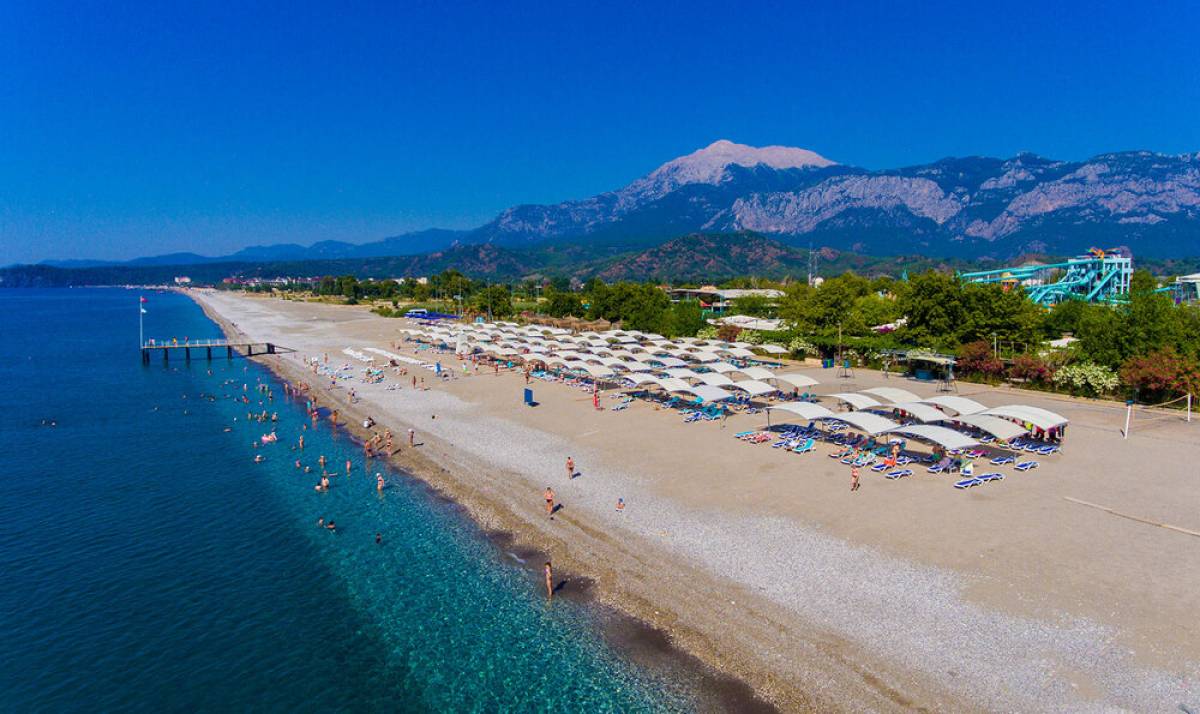 Daima Biz Resort Hotel