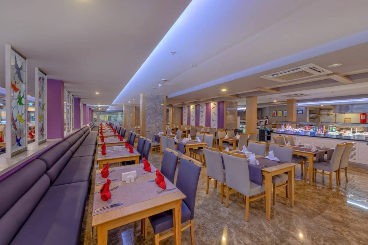 Sandy Beach Hotel