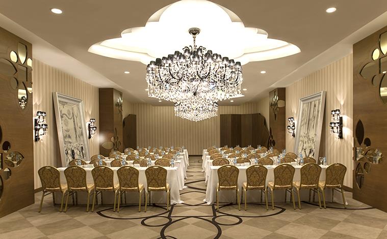 Delphin Imperial Hotel