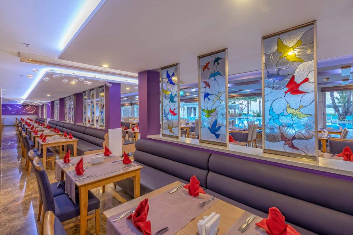 Sandy Beach Hotel