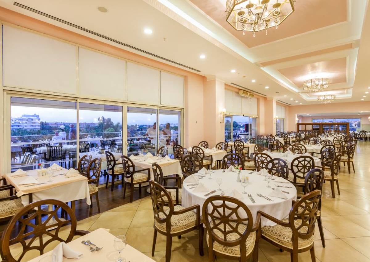 Sunrise Resort Hotel & Spa