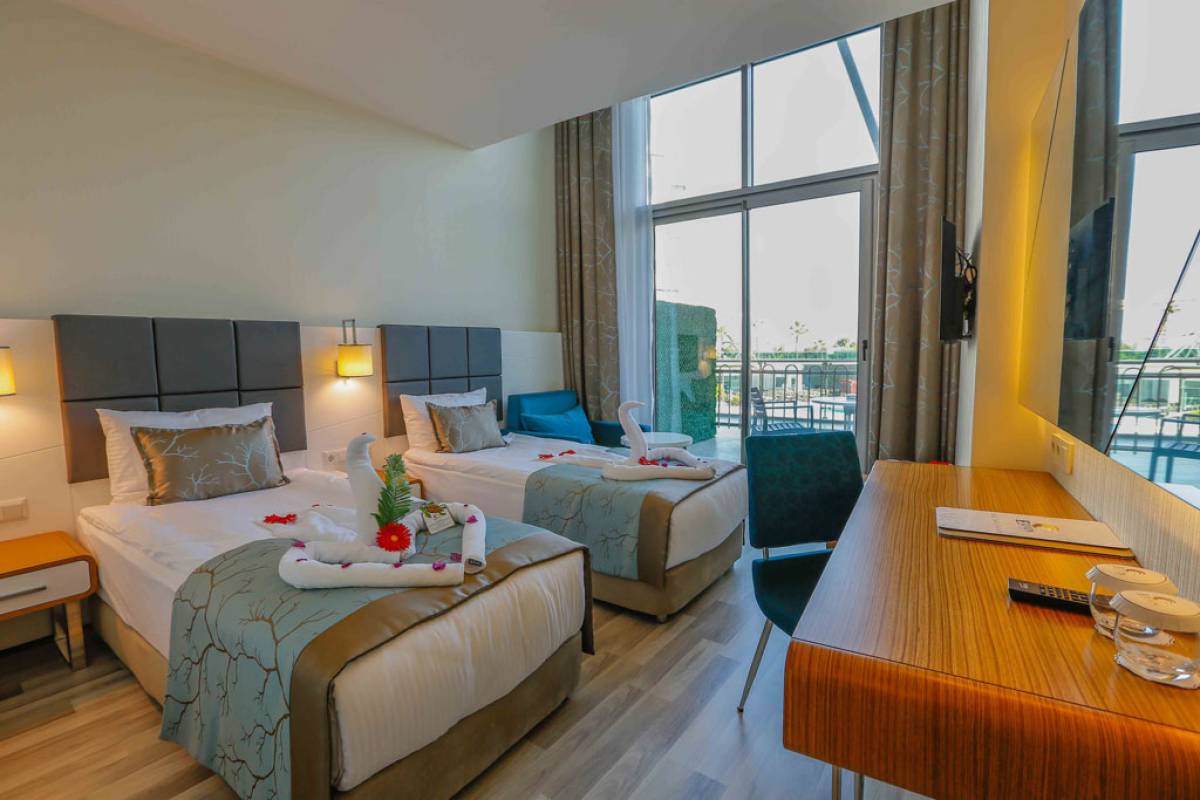 Club Hotel Turan Prince World