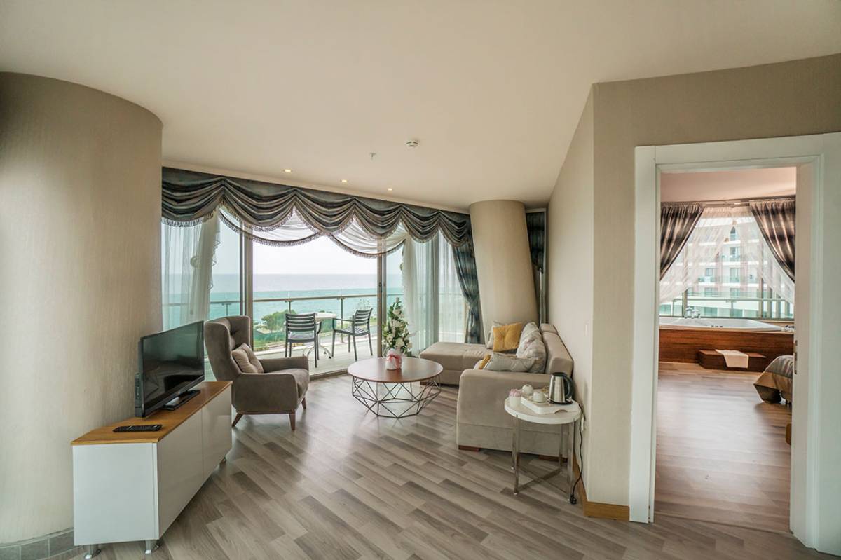 Club Hotel Turan Prince World