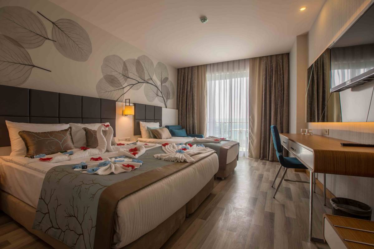 Club Hotel Turan Prince World