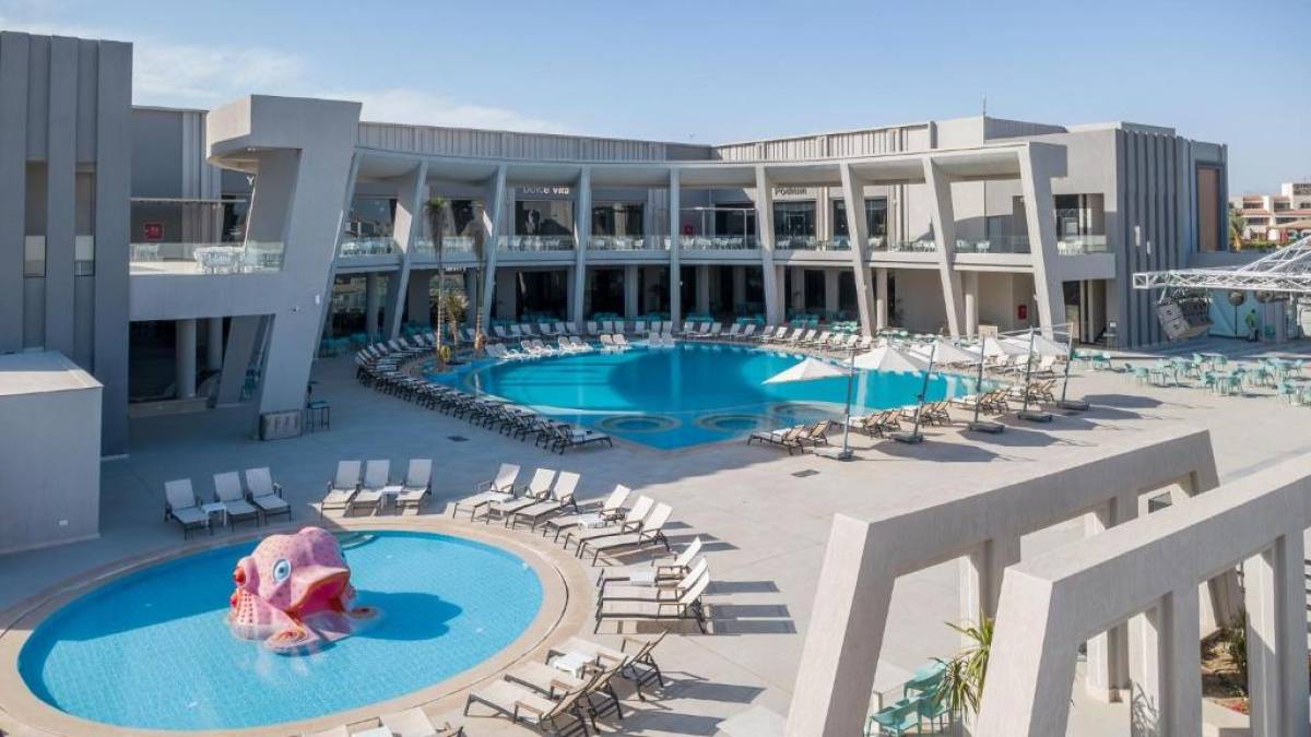 Long Beach Resort