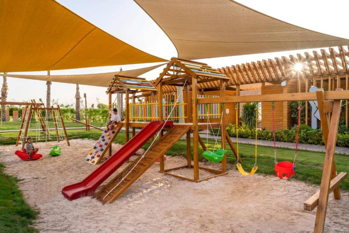 Rixos Premium Magawish Suites & Villas