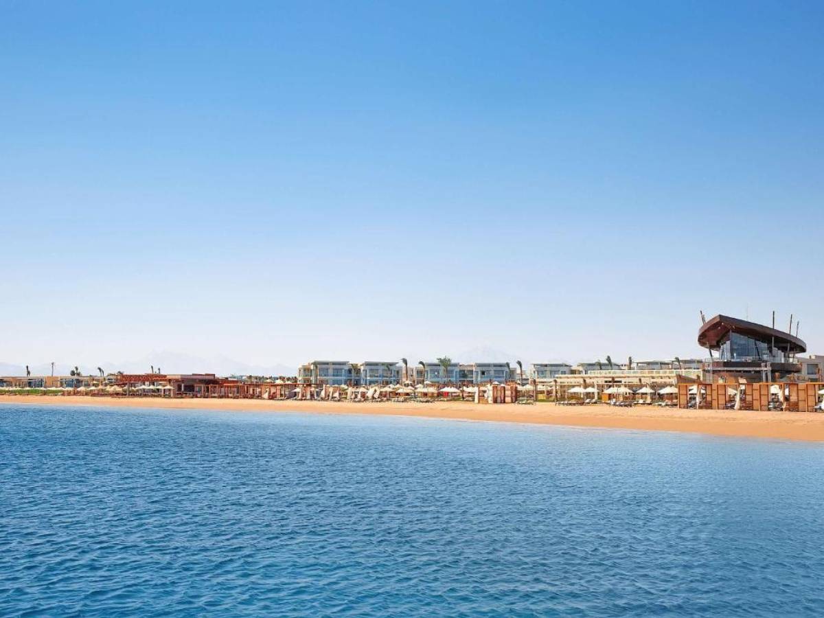 Rixos Premium Magawish Suites & Villas