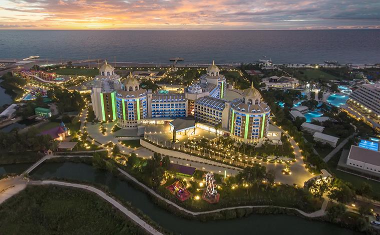 Delphin Be Grand Resort