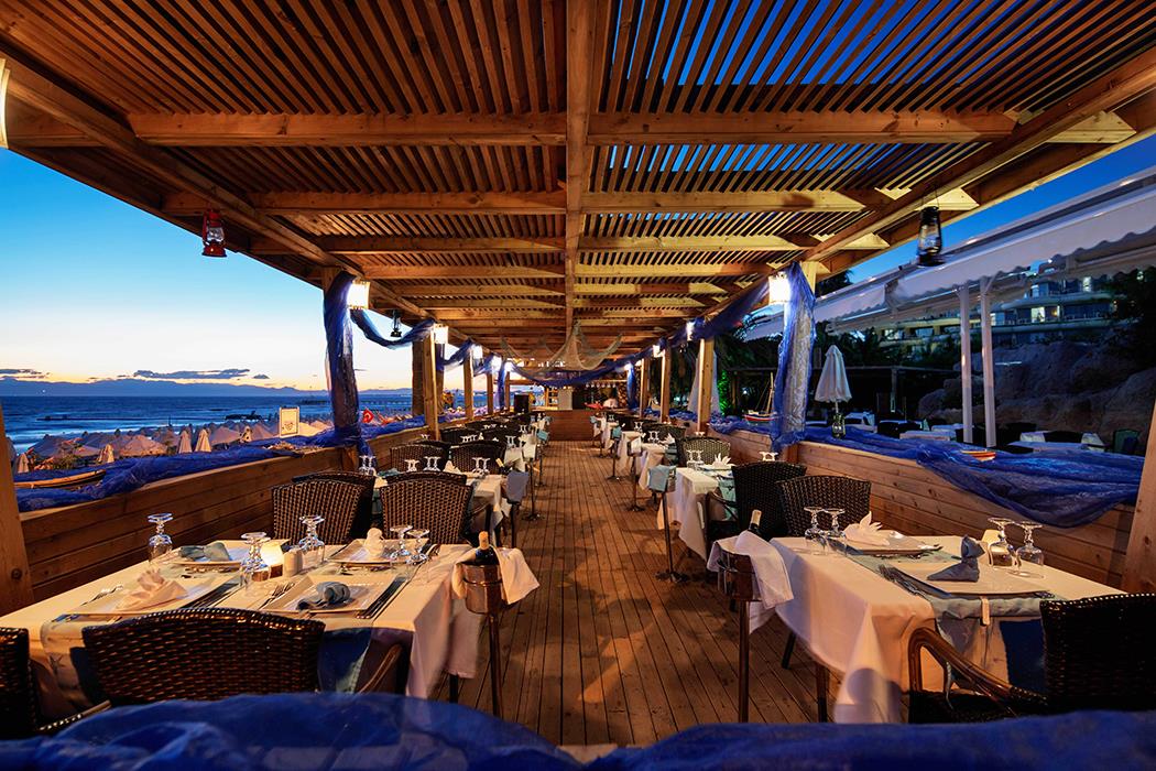 Sunrise Queen Resort Hotel