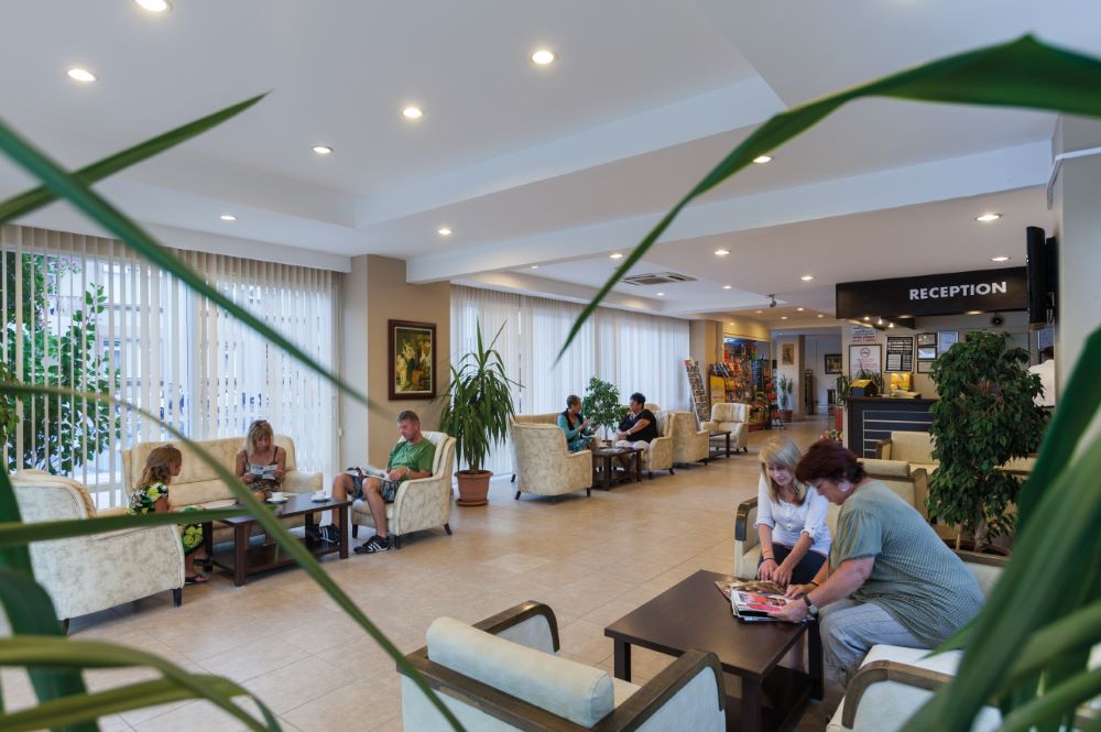 Helios Hotel
