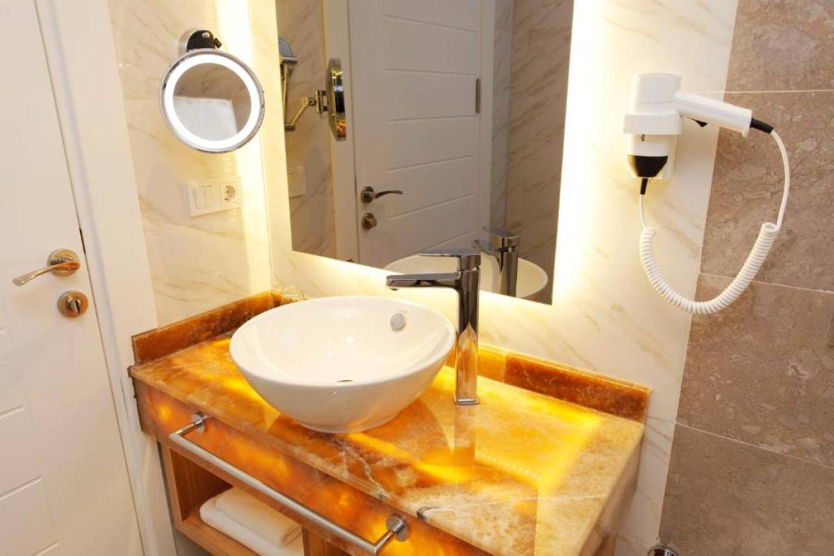 Kleopatra Aytur Suit Hotel