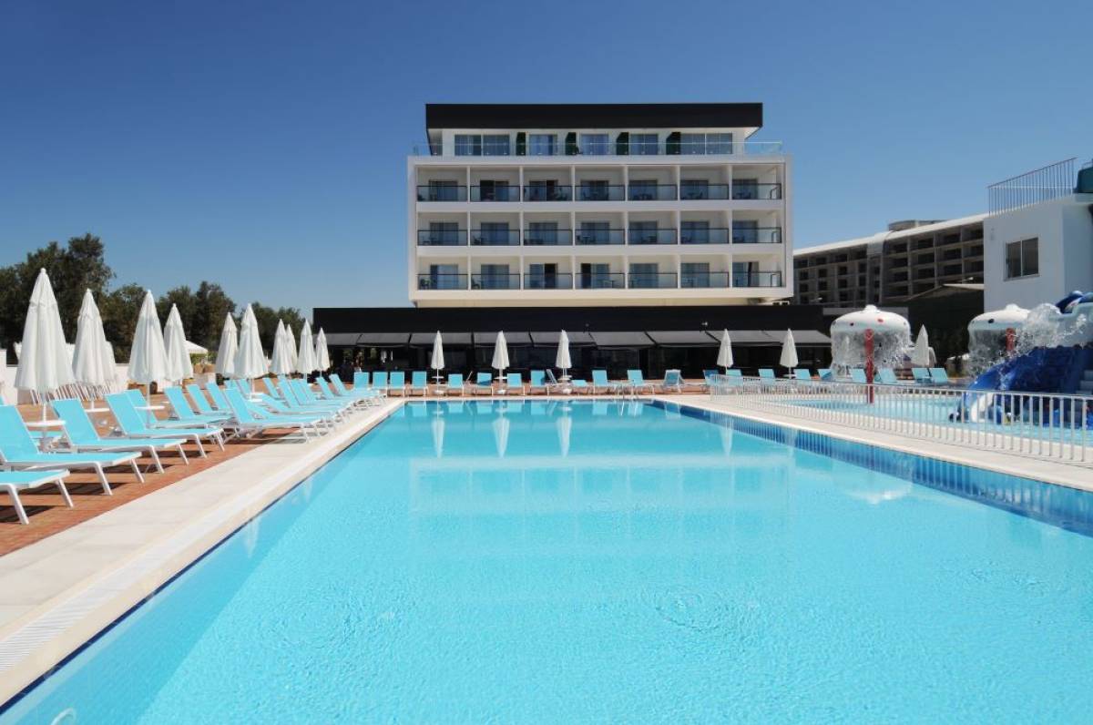 Lonicera West Hotel