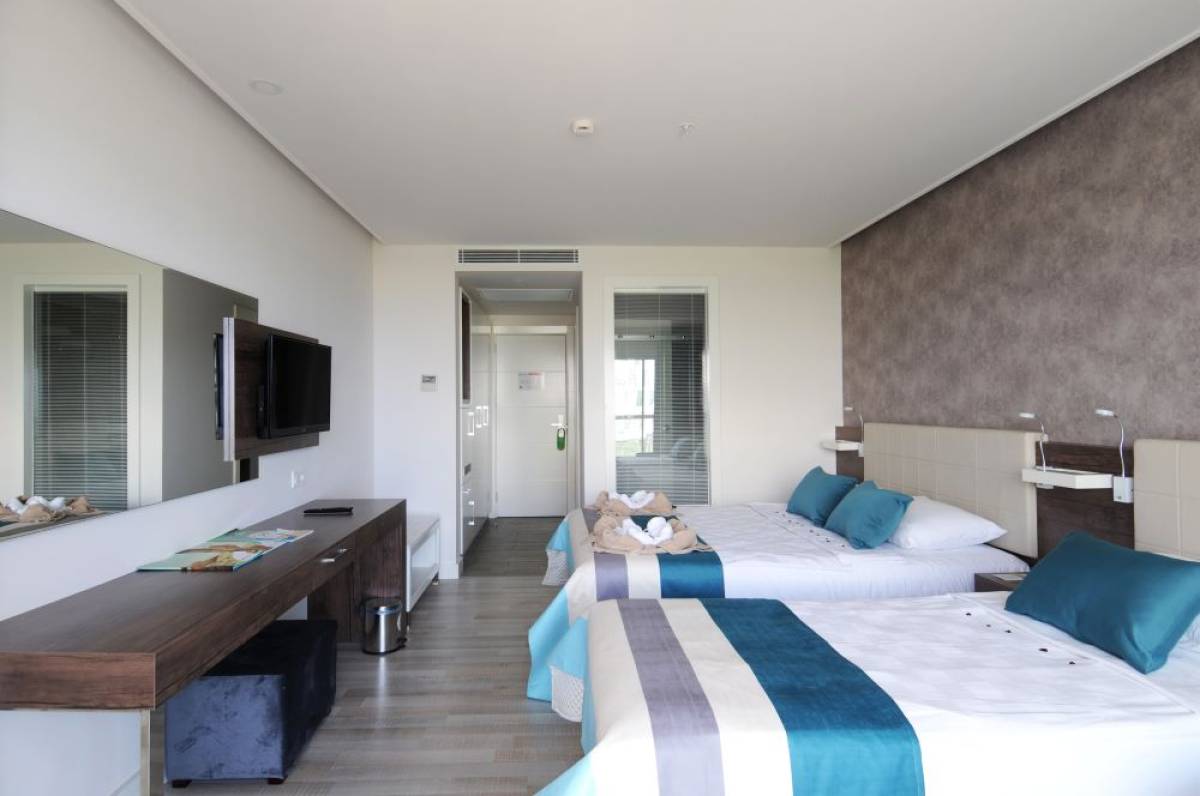 Lonicera West Hotel