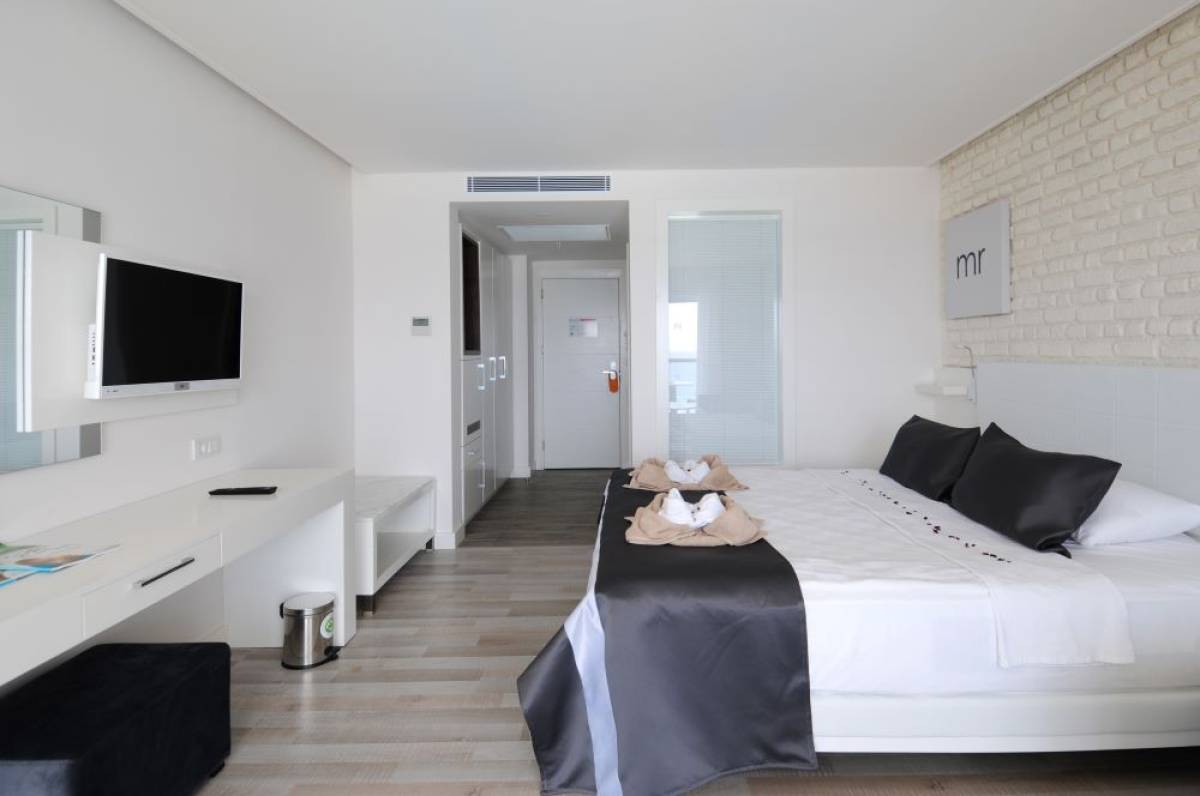 Lonicera West Hotel