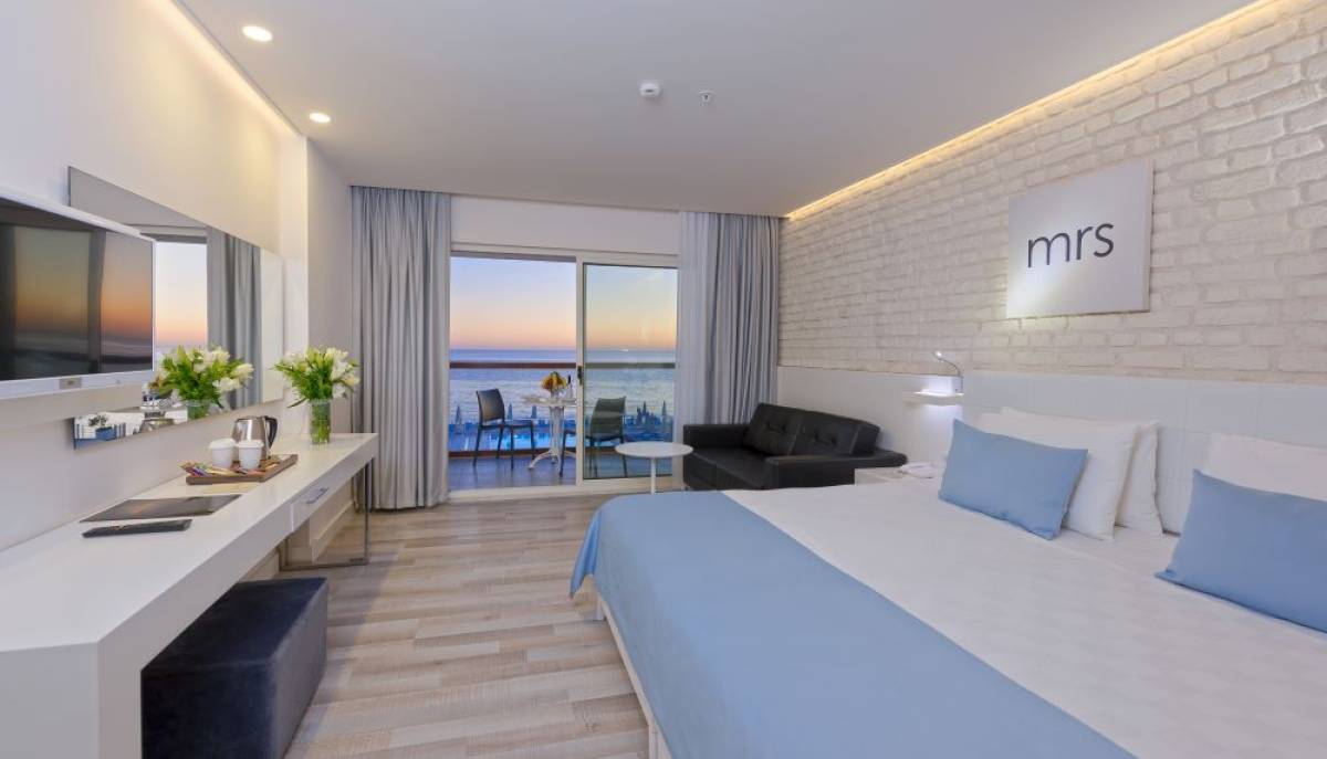Lonicera West Hotel