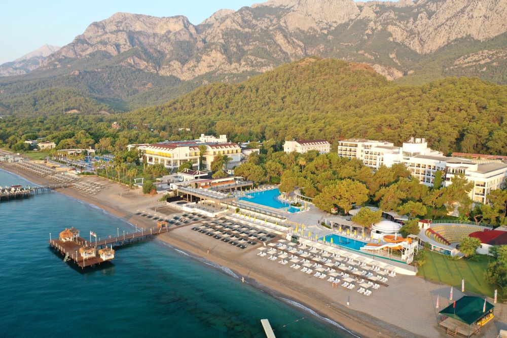 Perre La Mer Hotel