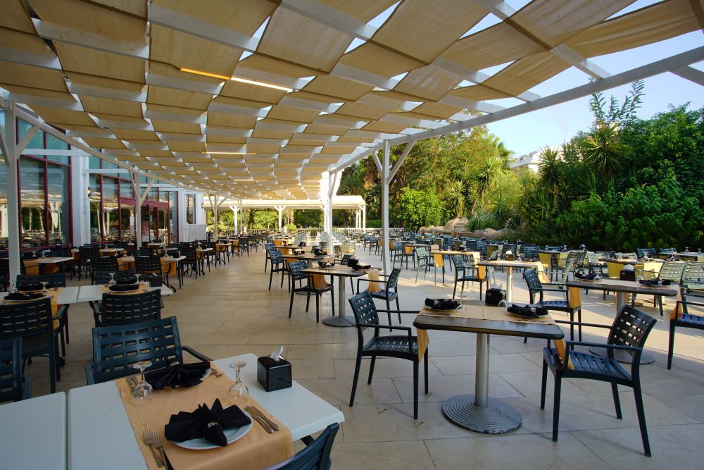 Perre La Mer Hotel