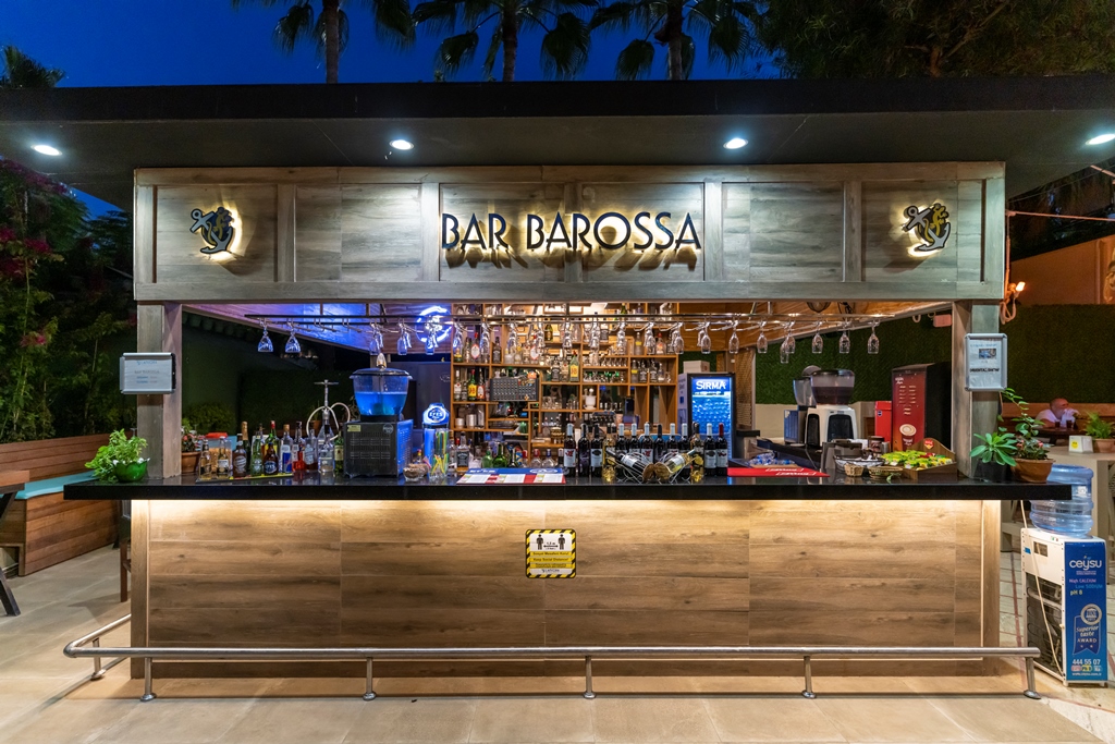 LANCORA BEACH HOTEL