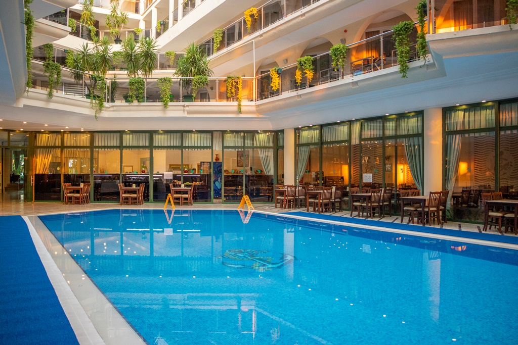 LANCORA BEACH HOTEL