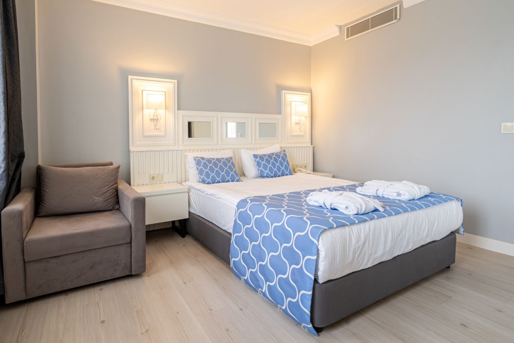 Euphoria Barbaross Beach Resort (Ex. Loxia Side)