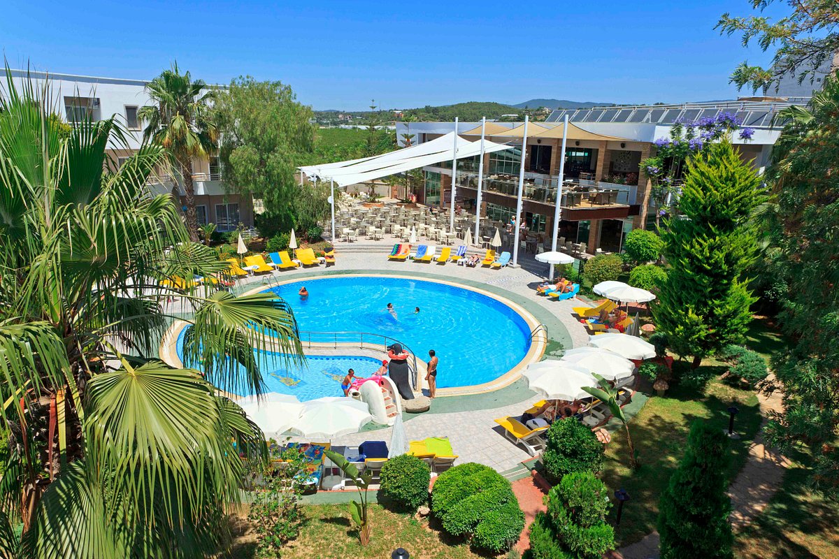 CLUB MERMAID VILLAGE