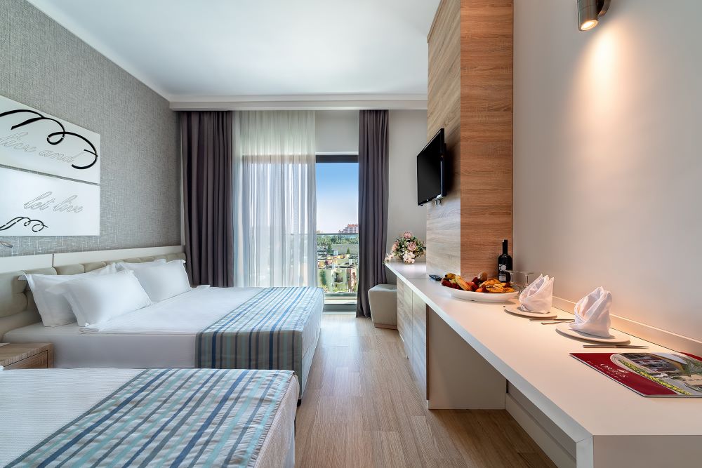 ORFEUS QUEEN HOTEL