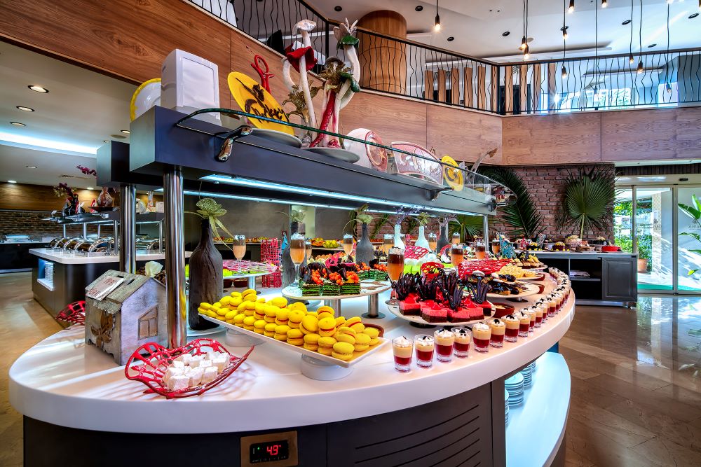 ORFEUS QUEEN HOTEL