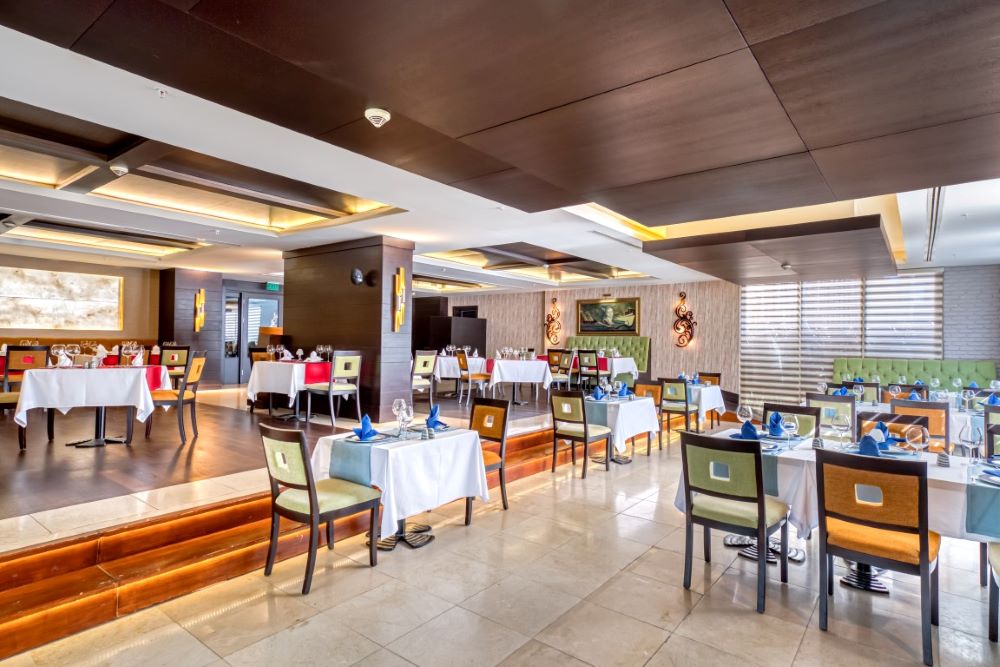 Porto Bello Hotel Resort & Spa