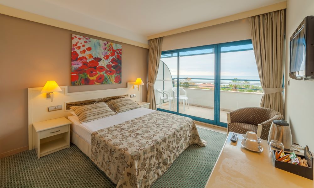 Sunrise Resort Hotel