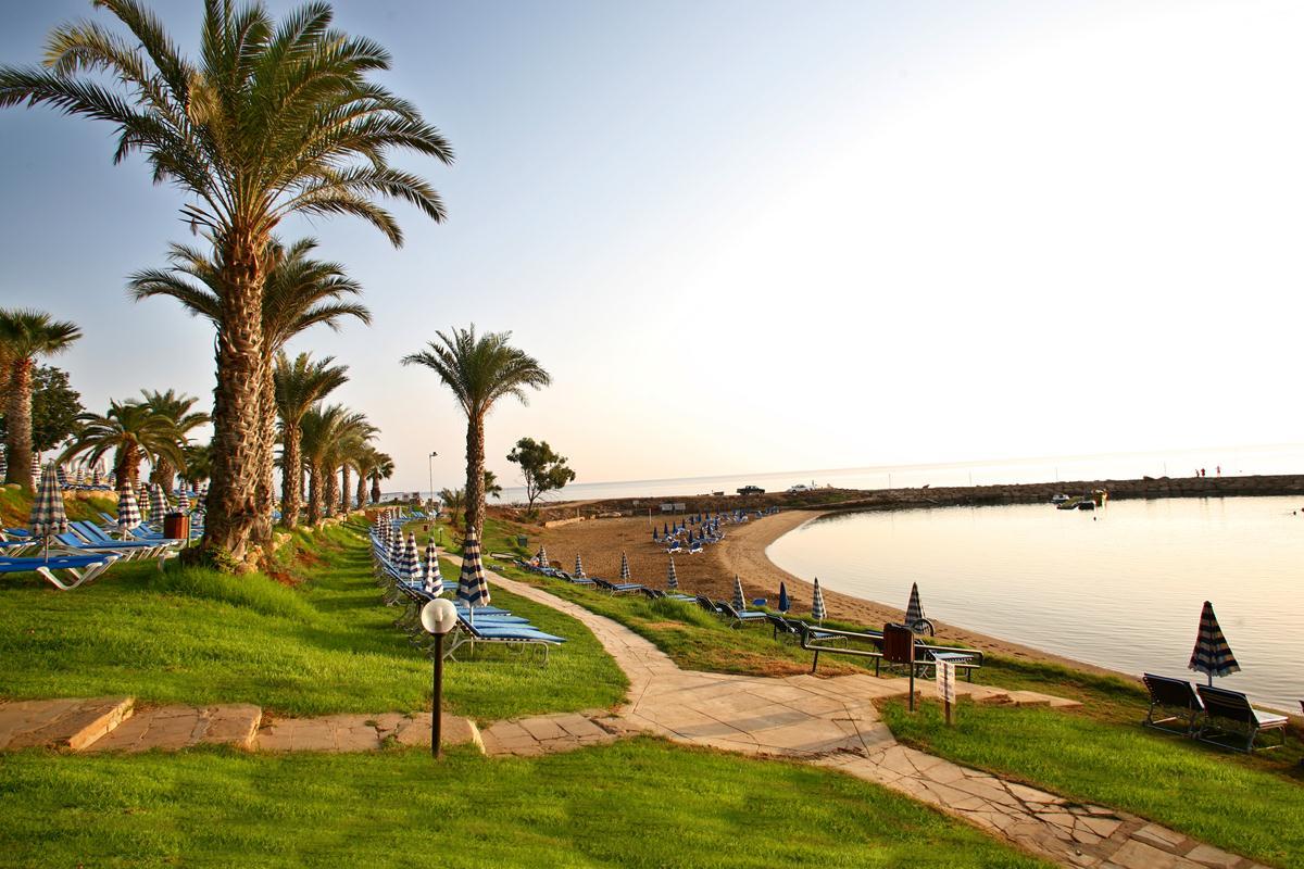 Golden Coast Beach Hotel