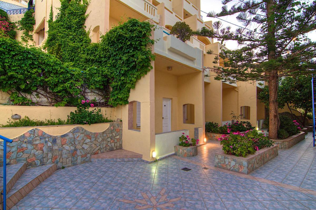 ATHINA APARTMENTS