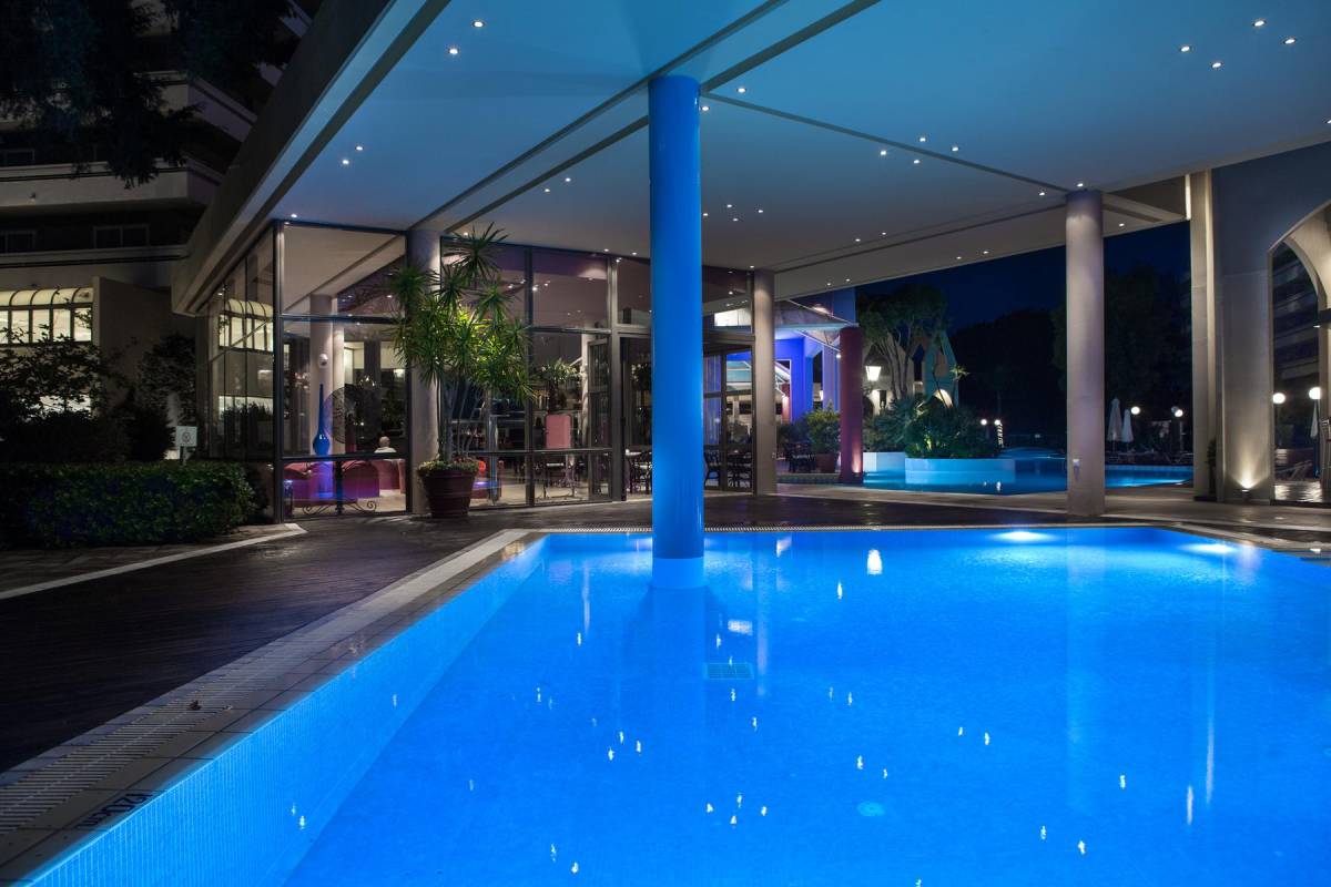 Dionysos Hotel