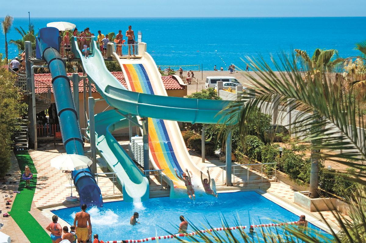 Aydinbey Famous Resort
