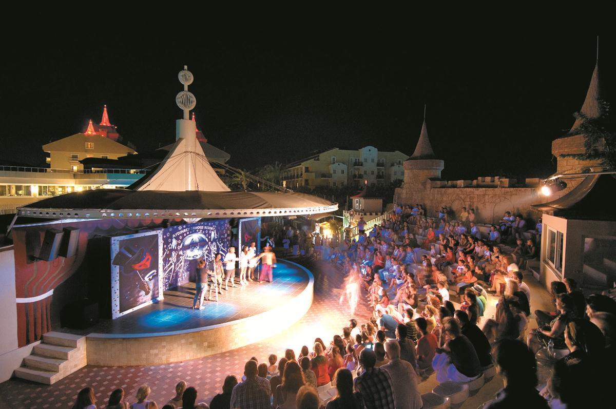 Aydinbey Famous Resort