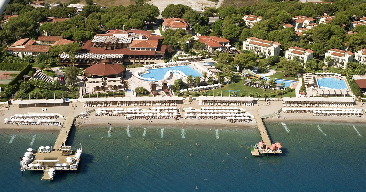 Crystal Flora Beach Resort & Spa