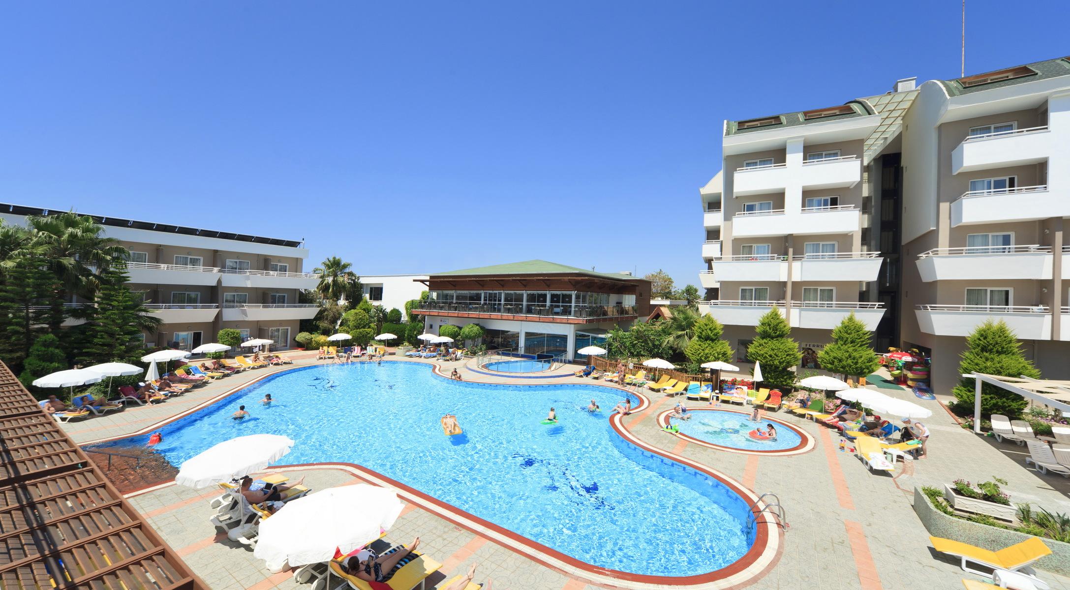 CLUB MERMAID VILLAGE