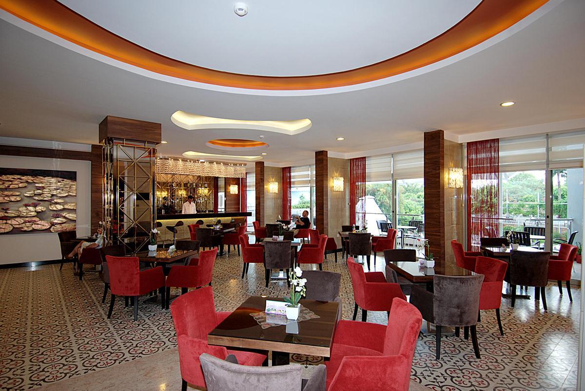 Grand Okan Hotel