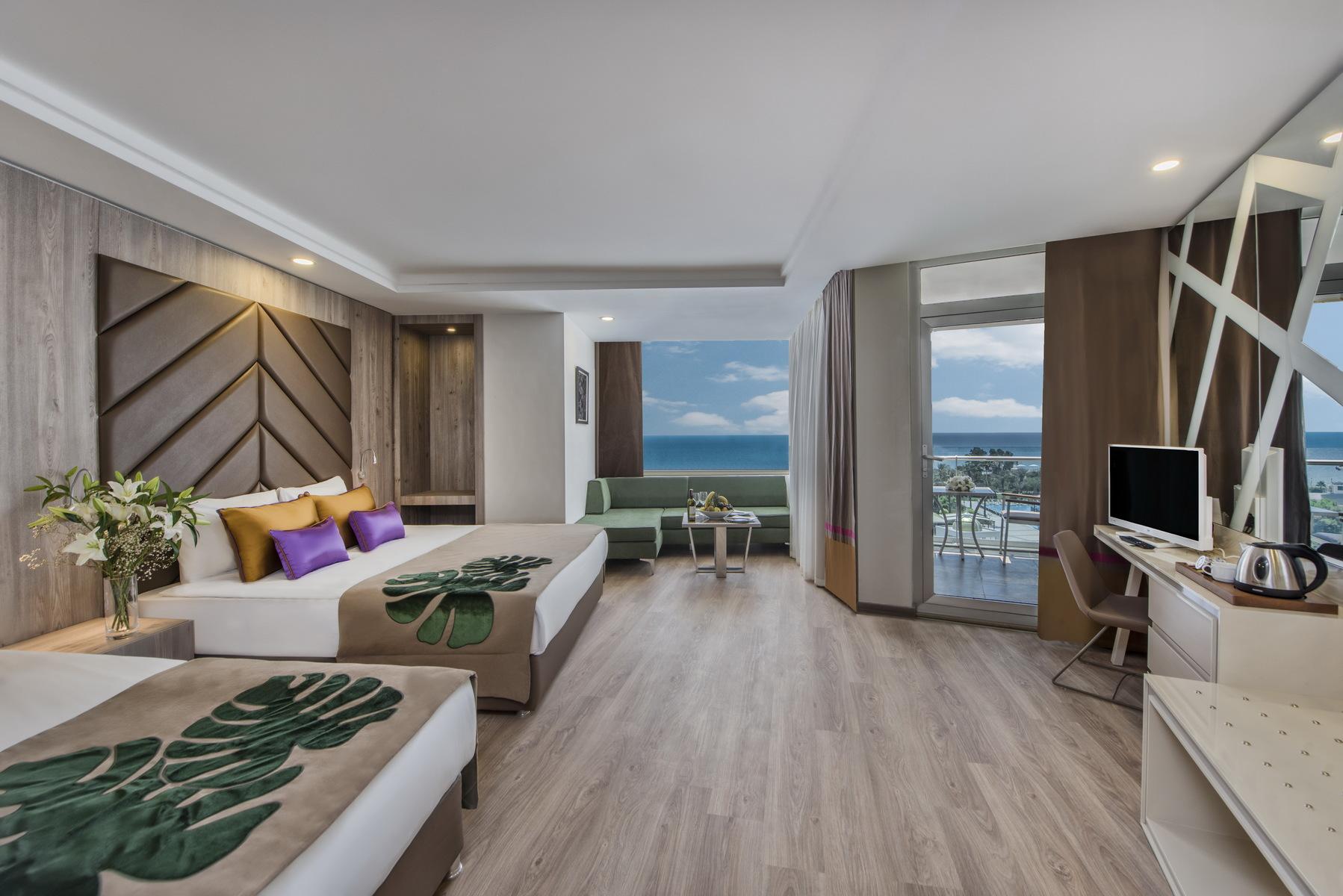 Delphin Be Grand Resort