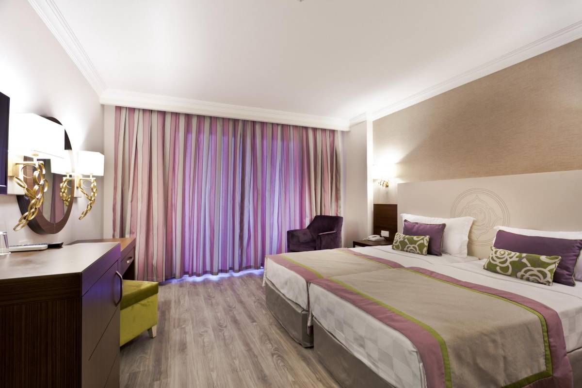 Side Alegria Hotel & Spa (Adults Only 18+)