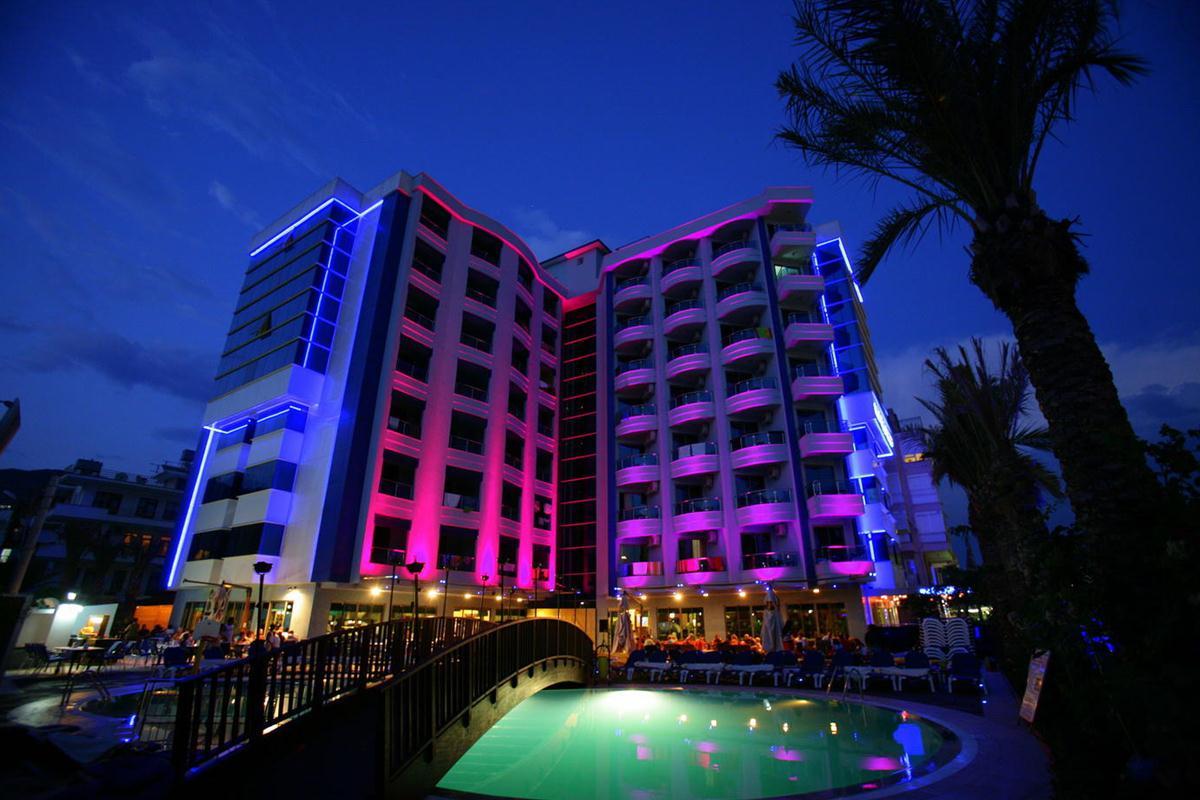 GRAND ZAMAN GARDEN & ANNEX HOTEL