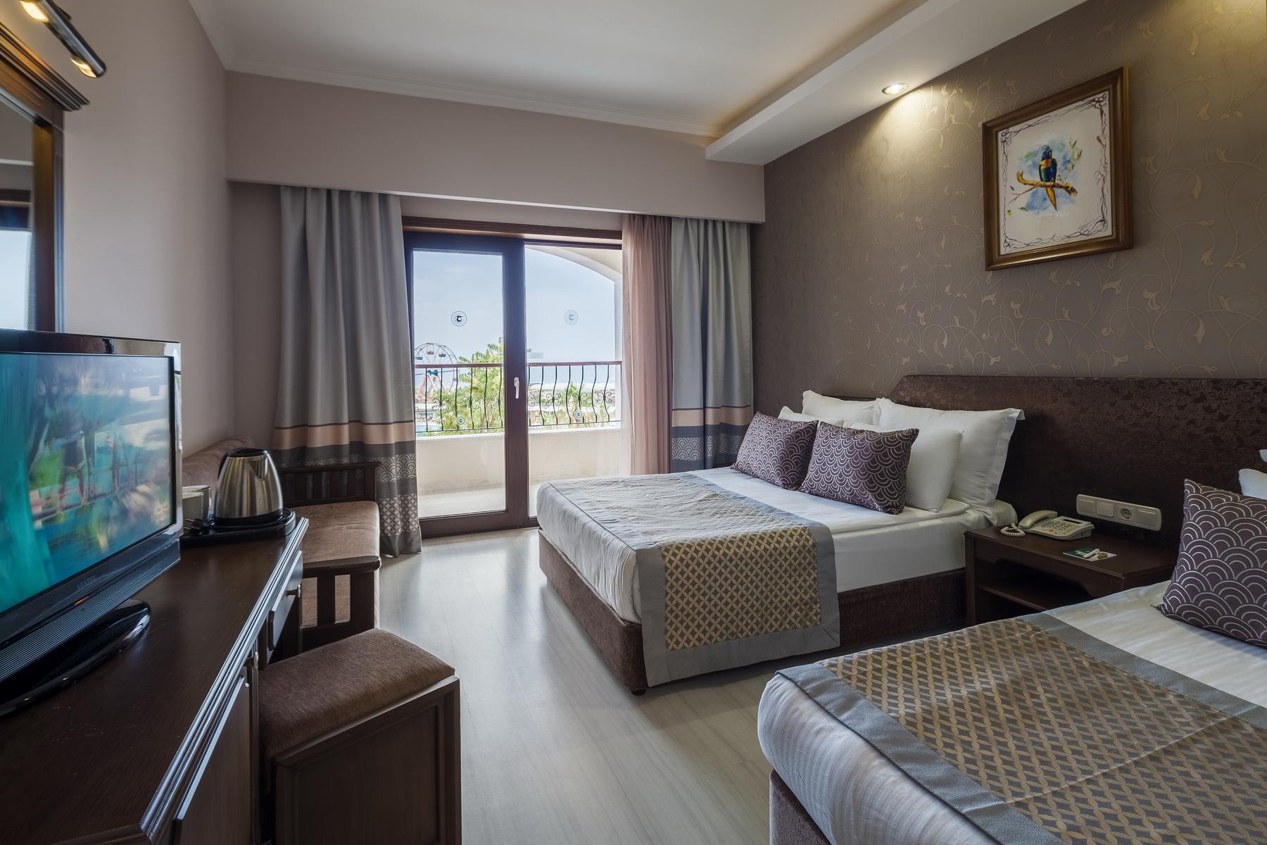 Club Hotel Turan Prince World