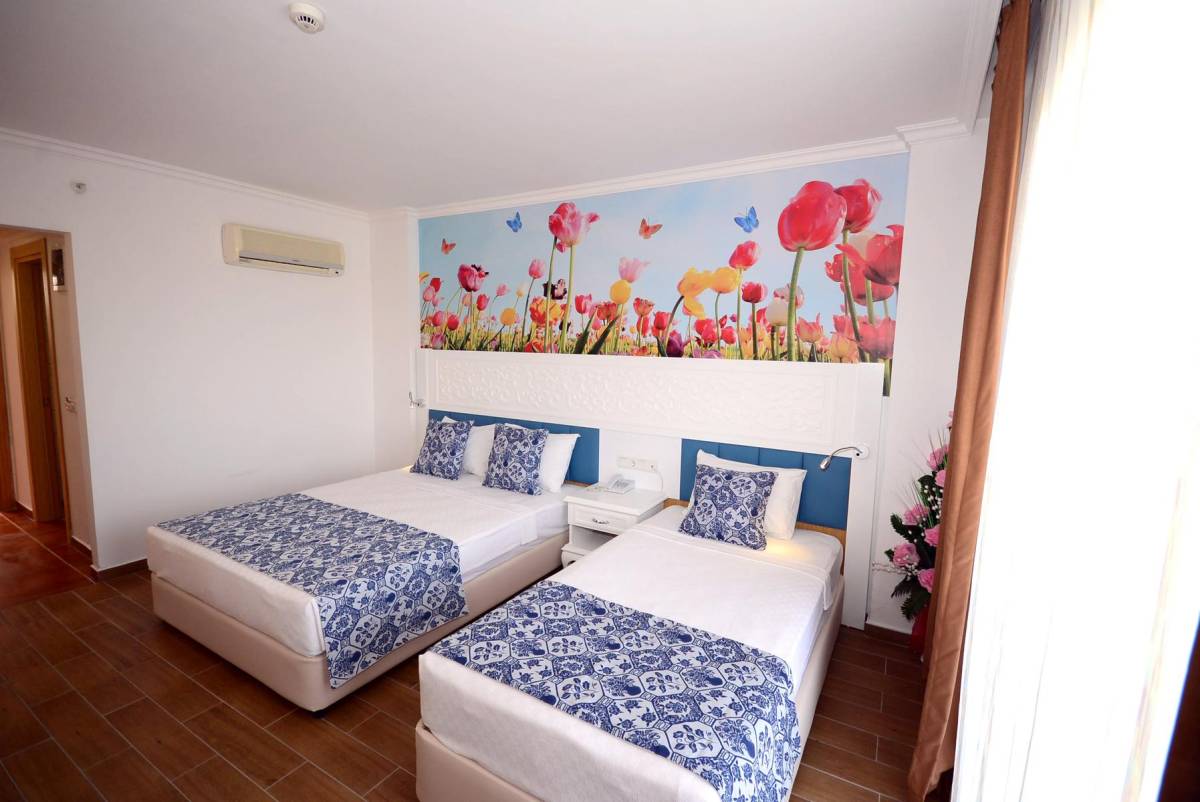 Eftalia Holiday Village Hotel