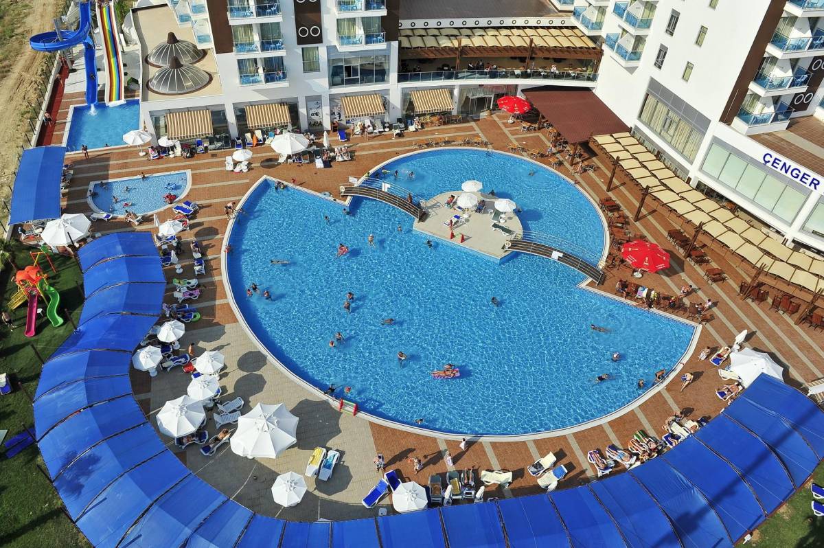 Cenger Beach Resort & Spa
